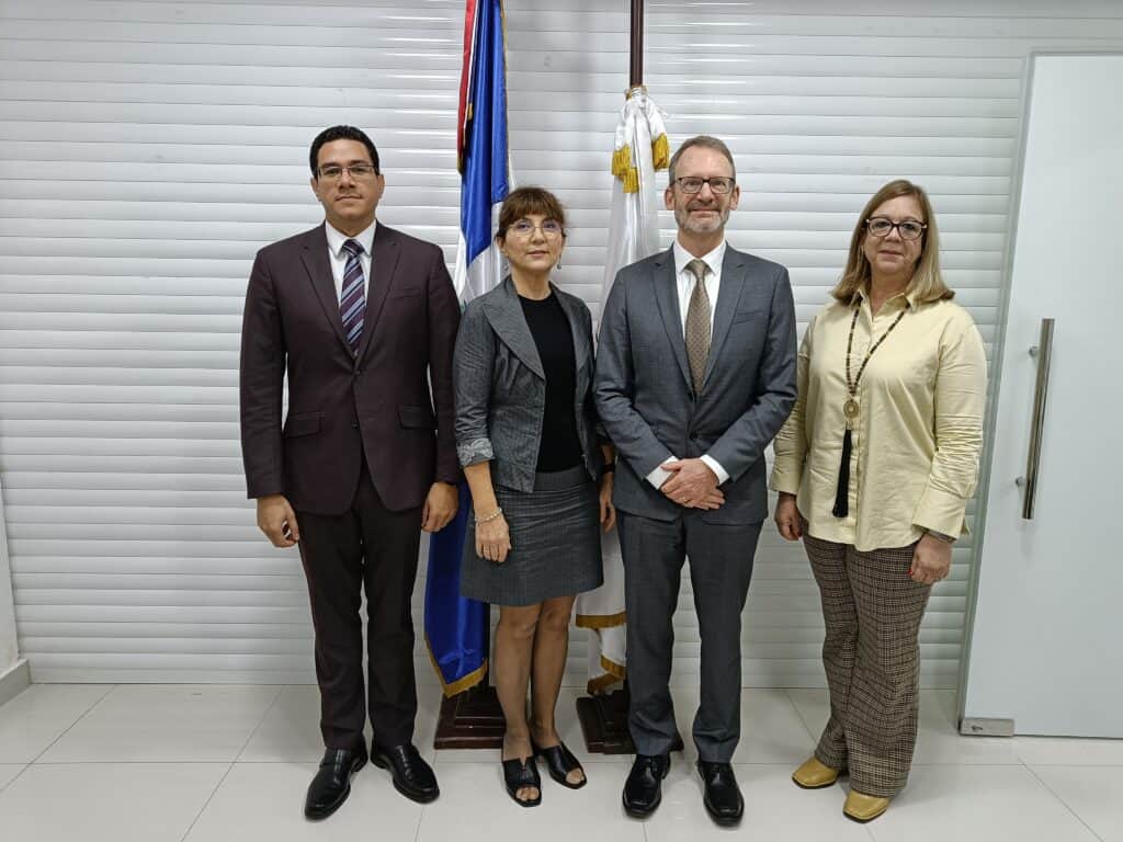 PFSCM meets with clients in the DR